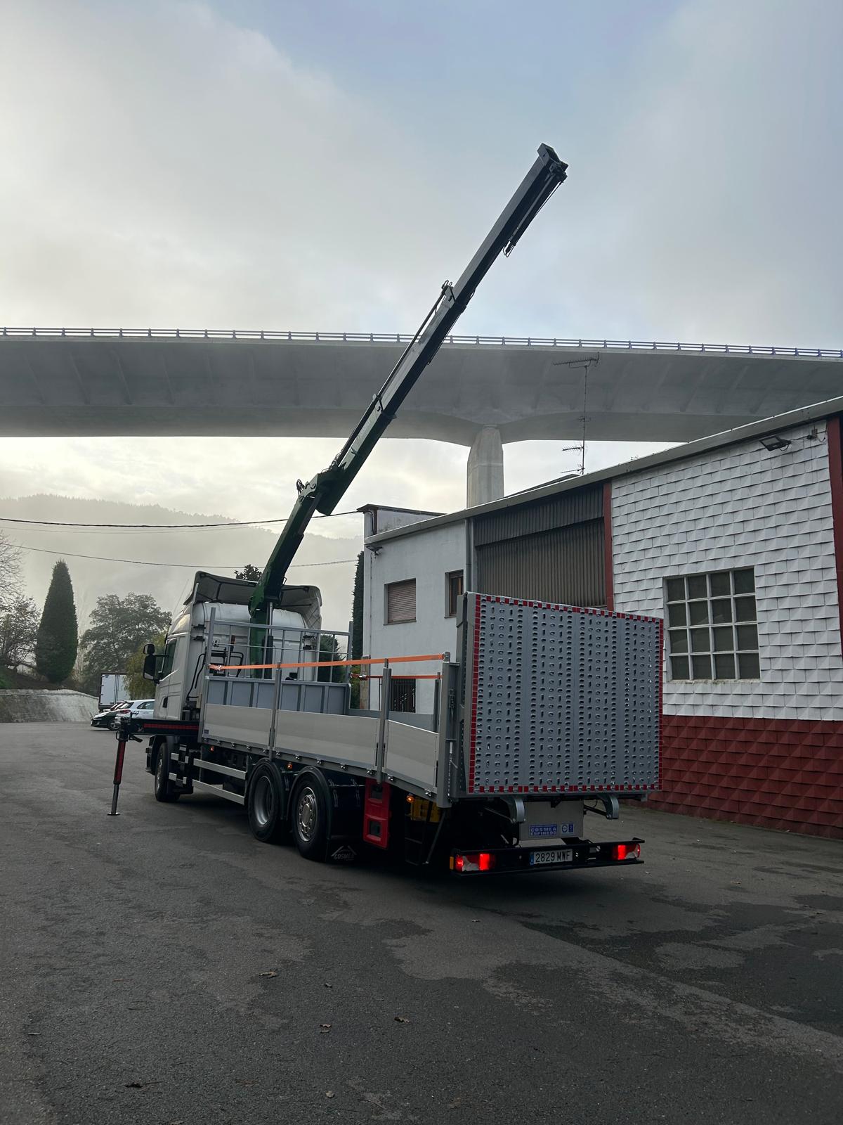 SCANIA G-450 - Imagen 17